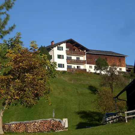 Berghof Latzer *